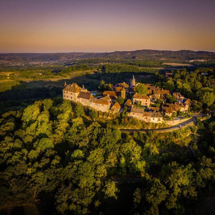 Maison Pierre Loti, Gite Historique Et Spacieux En Vallee De La Dordogne Bretenoux Екстер'єр фото